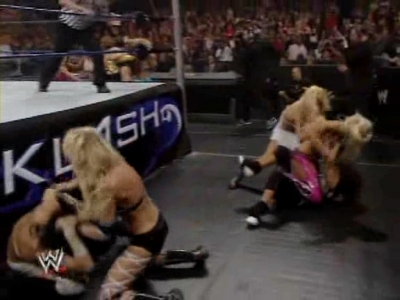 WWE_Backlash_2008_Diva_Match_XviD_avi_000345211.jpg