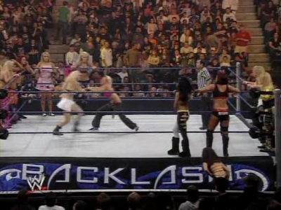 WWE_Backlash_2008_Diva_Match_XviD_avi_000374574.jpg