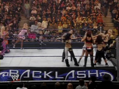 WWE_Backlash_2008_Diva_Match_XviD_avi_000392859.jpg