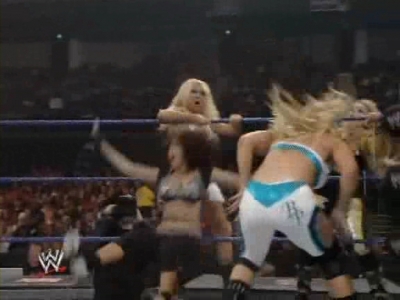 WWE_Backlash_2008_Diva_Match_XviD_avi_000431397.jpg