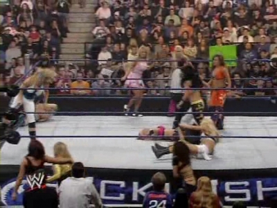 WWE_Backlash_2008_Diva_Match_XviD_avi_000540139.jpg