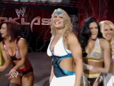 WWE_Backlash_2008_Diva_Match_XviD_avi_000574974.jpg