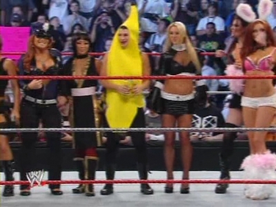 WWE_Cyber_Sunday_2008_Diva_Halloween_Costume_Contest_XviD_avi_000132098.jpg