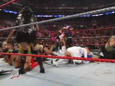 WWE_Cyber_Sunday_2008_Diva_Halloween_Costume_Contest_XviD_avi_000191524.jpg
