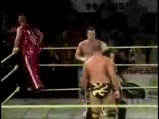 Next_Generation_Hart_Foundation_v_s_Ox___Hammer_-_8-25-07_flv_000066367.jpg