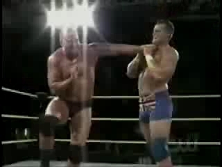 Next_Generation_Hart_Foundation_v_s_Ox___Hammer_-_8-25-07_flv_000105167.jpg