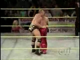 Next_Generation_Hart_Foundation_v_s_Ox___Hammer_-_8-25-07_flv_000162100.jpg