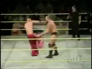 Next_Generation_Hart_Foundation_v_s_Ox___Hammer_-_8-25-07_flv_000181700.jpg