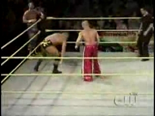 Next_Generation_Hart_Foundation_v_s_Ox___Hammer_-_8-25-07_flv_000187433.jpg