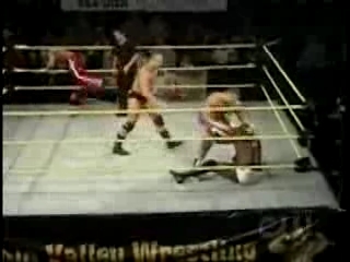Next_Generation_Hart_Foundation_v_s_Ox___Hammer_-_8-25-07_flv_000257067.jpg