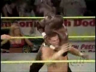 Next_Generation_Hart_Foundation_v_s_Ox___Hammer_-_8-25-07_flv_000319100.jpg