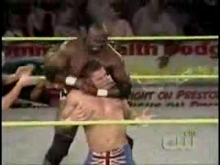 Next_Generation_Hart_Foundation_v_s_Ox___Hammer_-_8-25-07_flv_000321733.jpg