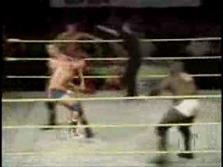 Next_Generation_Hart_Foundation_v_s_Ox___Hammer_-_8-25-07_flv_000339933.jpg