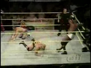 Next_Generation_Hart_Foundation_v_s_Ox___Hammer_-_8-25-07_flv_000349167.jpg