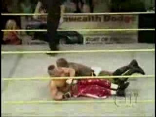 Next_Generation_Hart_Foundation_v_s_Ox___Hammer_-_8-25-07_flv_000376767.jpg