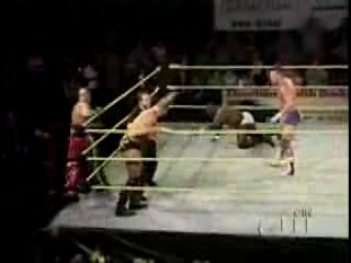 Next_Generation_Hart_Foundation_v_s_Ox___Hammer_-_8-25-07_flv_000404067.jpg