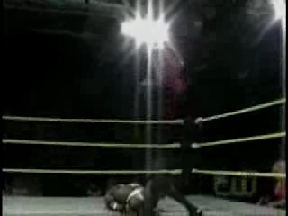 Next_Generation_Hart_Foundation_v_s_Ox___Hammer_-_8-25-07_flv_000411700.jpg