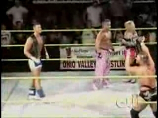Next_Generation_Hart_Foundation_vs__James_Boys_-_7-29-07_flv_000071633.jpg