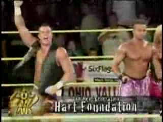 Next_Generation_Hart_Foundation_vs__James_Boys_-_7-29-07_flv_000079333.jpg