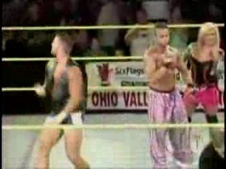 Next_Generation_Hart_Foundation_vs__James_Boys_-_7-29-07_flv_000080167.jpg