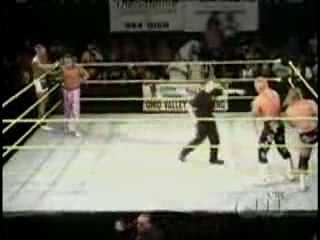 Next_Generation_Hart_Foundation_vs__James_Boys_-_7-29-07_flv_000095733.jpg