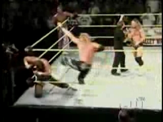 Next_Generation_Hart_Foundation_vs__James_Boys_-_7-29-07_flv_000150200.jpg