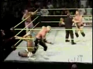 Next_Generation_Hart_Foundation_vs__James_Boys_-_7-29-07_flv_000151167.jpg
