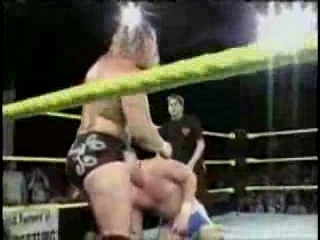 Next_Generation_Hart_Foundation_vs__James_Boys_-_7-29-07_flv_000258500.jpg
