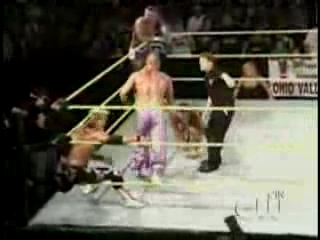 Next_Generation_Hart_Foundation_vs__James_Boys_-_7-29-07_flv_000291567.jpg