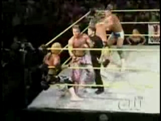 Next_Generation_Hart_Foundation_vs__James_Boys_-_7-29-07_flv_000300633.jpg