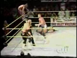 Next_Generation_Hart_Foundation_vs__James_Boys_-_7-29-07_flv_000310100.jpg