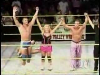 Next_Generation_Hart_Foundation_vs__James_Boys_-_7-29-07_flv_000330367.jpg