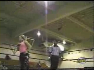 Ivory_vs_Naddie_9_16_06_GLOW_flv_000217633.jpg
