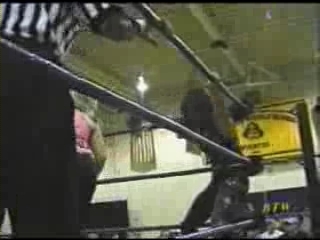 Ivory_vs_Naddie_9_16_06_GLOW_2_flv_000042233.jpg