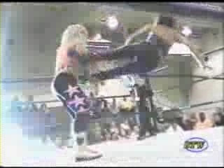 Ivory_vs_Naddie_9_16_06_GLOW_2_flv_000307400.jpg