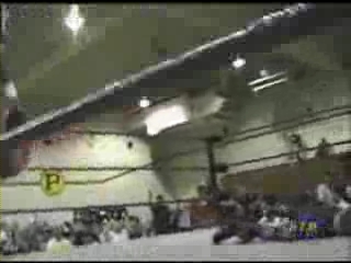 Ivory_vs_Naddie_9_16_06_GLOW_2_flv_000335133.jpg