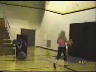 Ivory_vs_Naddie_9_16_06_GLOW_2_flv_000450167.jpg