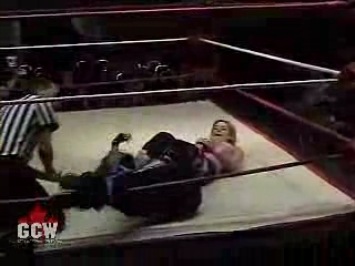 GCW_Natalya_Neidhart_vs__Miss_Danyah_flv_000162596.jpg