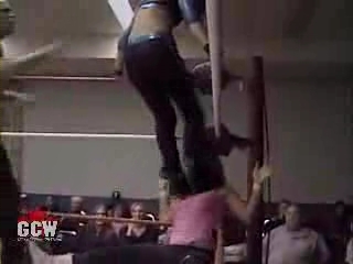 GCW_Natalya_Neidhart_vs__Miss_Danyah_flv_000386086.jpg