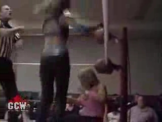 GCW_Natalya_Neidhart_vs__Miss_Danyah_flv_000386786.jpg