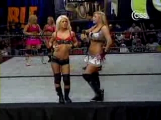 The_Pink___Black_Attack_VS__Krissy_Vaine___Angel_Williams_flv_000165399.jpg