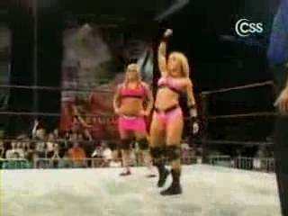 The_Pink___Black_Attack_VS__Krissy_Vaine___Angel_Williams_flv_000183050.jpg