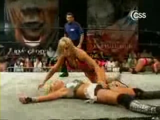 The_Pink___Black_Attack_VS__Krissy_Vaine___Angel_Williams_flv_000529062.jpg