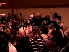 October_27,_2006_Supergirl_Title_Match_flv_000045128.jpg