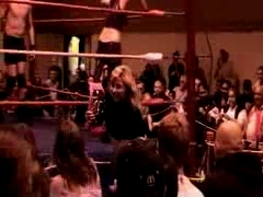 October_27,_2006_Supergirl_Title_Match_flv_000047214.jpg