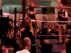 October_27,_2006_Supergirl_Title_Match_flv_000048882.jpg