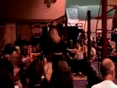 October_27,_2006_Supergirl_Title_Match_flv_000052469.jpg