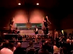 October_27,_2006_Supergirl_Title_Match_flv_000080414.jpg