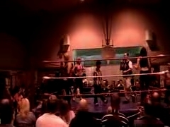 October_27,_2006_Supergirl_Title_Match_flv_000084918.jpg