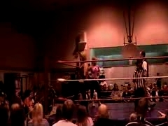 October_27,_2006_Supergirl_Title_Match_flv_000086086.jpg